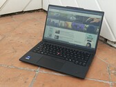 El Lenovo ThinkPad T14 Gen 7.