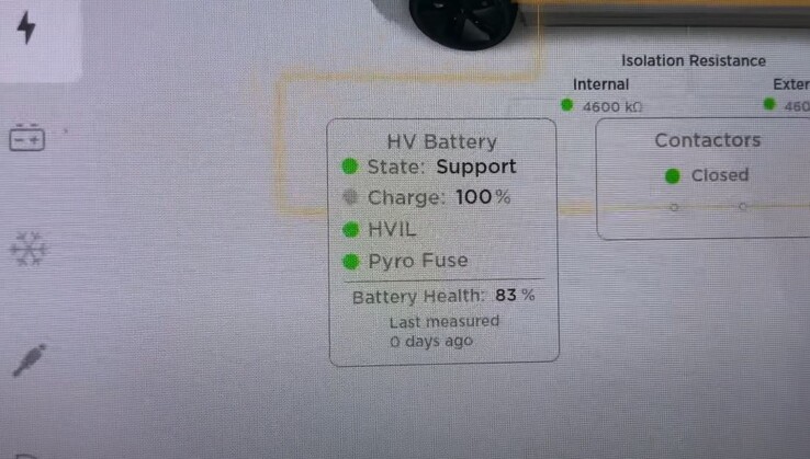 El Model 3 registra una degradación de la batería del 17% tras 150.000 millas, aunque la autonomía estimada indica una pérdida del 10% en la autonomía real. (Fuente de la imagen: Andy Slye vía YouTube)