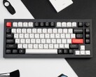 El Keychron Q1 HE blanco y negro ya está disponible en Best Buy. (Fuente de la imagen: Keychron)