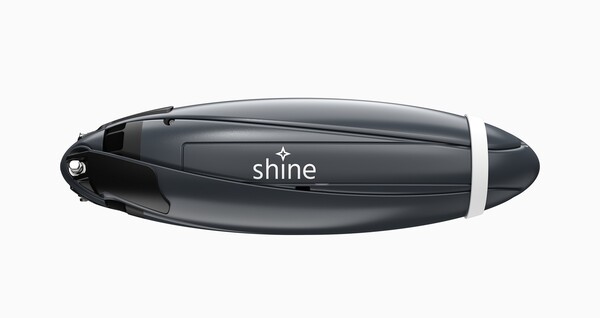 La Shine 2.0 se pliega perfectamente y puede caber en el lateral de una mochila. (Fuente de la imagen: Aurea Technologies)