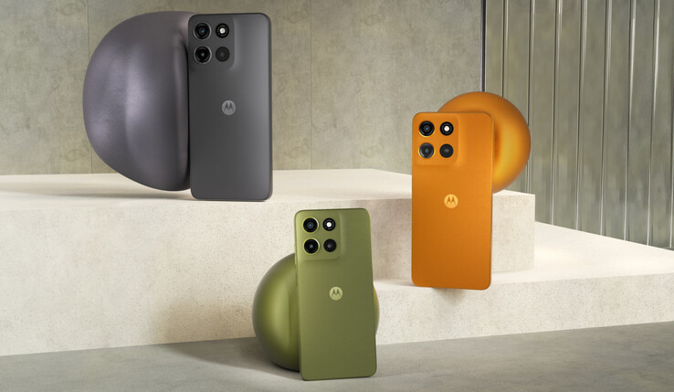 Podría decirse que el Moto G15 es el menos colorido de los dos smartphones. (Fuente de la imagen: Motorola)