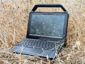 Análisis de la Dell Latitude 7030 Rugged Extreme: Tableta robusta con todos los colores sRGB