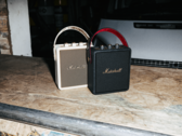 Marshall Stockwell III, disponible en dos colores