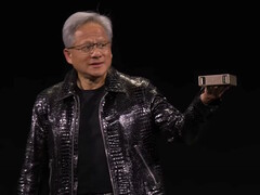 Nvidia lleva los modelos de IA de 200.000 millones de parámetros al escritorio con el Proyecto DIGITS. (Fuente de la imagen: Nvidia en YouTube)