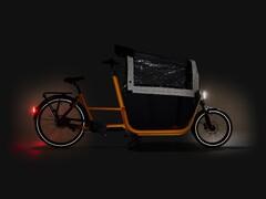 La Decathlon Btwin F900E ya está disponible en naranja girasol. (Fuente de la imagen: Decathlon)