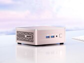 El mini PC Geekom A5 cuenta con una APU de AMD, hasta 64 GB de RAM y un acabado dorado.