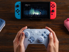 El 8BitDo Ultimate 2C Bluetooth mide 147 x 103 x 61 mm y pesa 225 g. (Fuente de la imagen: 8BitDo)