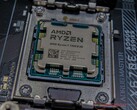 Se cree que AMD presentará dos nuevas CPU X3D en el CES 2025 (fuente de la imagen: Notebookcheck)