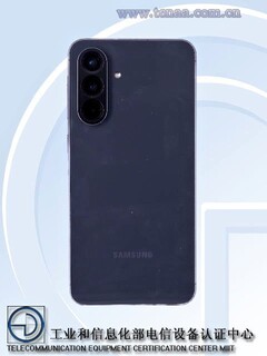 El Samsung Galaxy parece retocar el diseño aislado de triple cámara de los anteriores dispositivos Galaxy A. (Fuente de la imagen: TENAA)