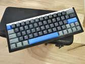 Iqunix EZ63 Hall Effect Teclado gamin hands-on review