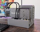 La base mini PC eGPU de Beelink ya es de código abierto. (Fuente de la imagen: Notebookcheck / Allen Ngo)