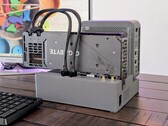 La base mini PC eGPU de Beelink ya es de código abierto. (Fuente de la imagen: Notebookcheck / Allen Ngo)