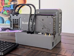 La base mini PC eGPU de Beelink ya es de código abierto. (Fuente de la imagen: Notebookcheck / Allen Ngo)