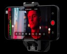 El accesorio Atomos Ninja Phone para iPhone 15 Pro y Pro Max permite al teléfono capturar y transmitir en directo entradas de vídeo externas a través de HDMI. (Fuente: Atomos)