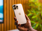 Apple podría ahorrar una importante actualización de la cámara del iPhone 18 Pro y del iPhone 18 Pro Max. (Fuente de la imagen: Sayan Majhi - Unsplash)