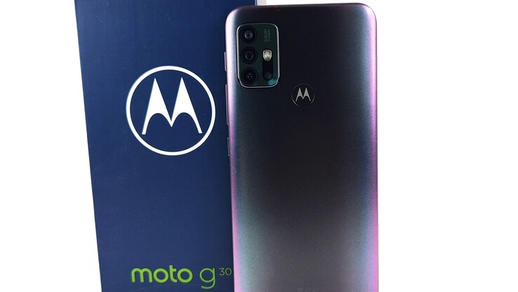 Análisis del Motorola Moto G30: Un smartphone de 90 Hz con certificación IP  y NFC por menos de 180 euros - Notebookcheck.org