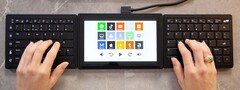 Mobile Pixels inicia la recaudación de fondos para el innovador combo monitor-teclado Tetra en Kibidango. (Fuente de la imagen: Mobile Pixels en Kibidango)