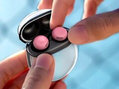 Los Pixel Buds Pro 2 están recibiendo una serie de pequeños cambios de diseño. (Fuente de la imagen: Spigen)