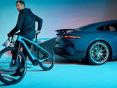 Las medidas de austeridad en Stuttgart han llevado a Porsche a cerrar tres filiales y volver a centrarse en su negocio principal.