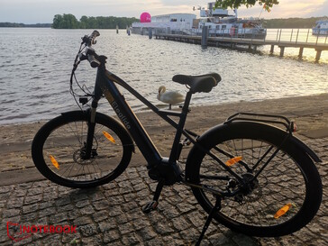 Pero hasta el lago Tegler con su paseo marítimo