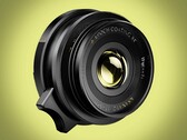 El Thypoch Ksana 35 mm f/2 es un objetivo compacto de fotograma completo para cámaras Leica M.