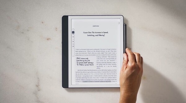 Active Canvas permite a los usuarios escribir directamente sobre los libros. (Fuente de la imagen: Amazon)