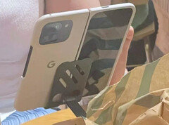 El Pixel 9 Pro Fold no había sido visto &#039;in the wild&#039; hasta ahora. (Fuente de la imagen: Android Authority)