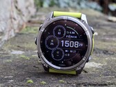 El Garmin Fenix 9 podría recibir un nuevo diseño de antena, se muestra una imagen simbólica de un smartwatch Fenix