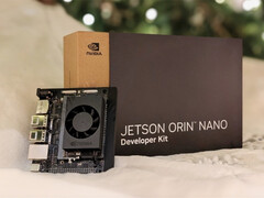 La Jetson Orin Nano Super mide sólo 100 x 79 x 21 mm. (Fuente de la imagen: Nvidia)