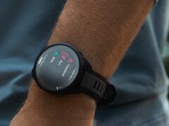 Garmin ha anunciado la versión de software 22.24 para los relojes inteligentes Forerunner. (Fuente de la imagen: Garmin)