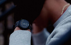 El Forerunner 945 es uno de los tres relojes inteligentes Forerunner más antiguos en línea para una nueva actualización. (Fuente de la imagen: Garmin)