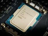 Intel desveló ayer el procesador insignia Core Ultra 285K, junto con las demás CPU Arrow Lake-S.