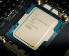 Intel desveló ayer el procesador insignia Core Ultra 285K, junto con las demás CPU Arrow Lake-S.