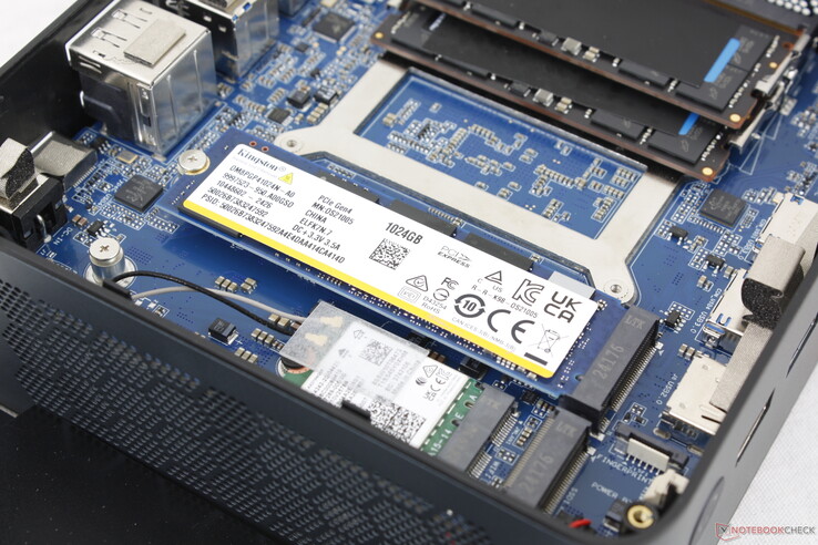 Admite hasta dos unidades SSD NVMe