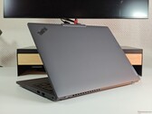 El Lenovo ThinkPad T14 Gen 6 AMD.
