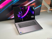 Excelente portátil multimedia de 15 pulgadas con OLED de 1.100 nits - Análisis del Lenovo Yoga Pro 7i Aura Edition