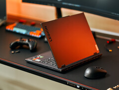 El Lenovo Legion Slim 5 14 ofrece la mejor relación calidad-precio en el espacio de juegos 2024. (Fuente de la imagen: Notebookcheck)