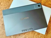 La Lenovo Tab K12 se parece mucho a otra tableta de Lenovo, pero aún así ofrece lo suficiente de sí misma como para resultar interesante