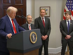 El presidente Trump anuncia el proyecto de inversión de 500.000 millones de dólares Stargate AI con líderes de Softbank, Oracle y OpenAI. (Fuente de la imagen: Fox 5 en YouTube)