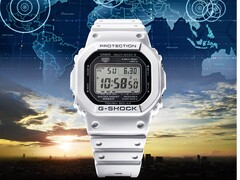 El G-Shock GW-5000HS-7 se presenta en un llamativo color blanco. (Fuente de la imagen: Casio)