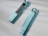 El reproductor MP3 portátil de audio de alta resolución Fiio Snowsky Echo está disponible en color azul cielo.