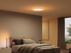 La lámpara de techo inteligente Philips Hue Datura está disponible en varios países europeos. (Fuente de la imagen: Philips Hue)