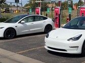 El Tesla Model 3 Long range consiguió superar su estimación EPA por un margen bastante amplio. (Fuente de la imagen: OOSR vía YouTube)