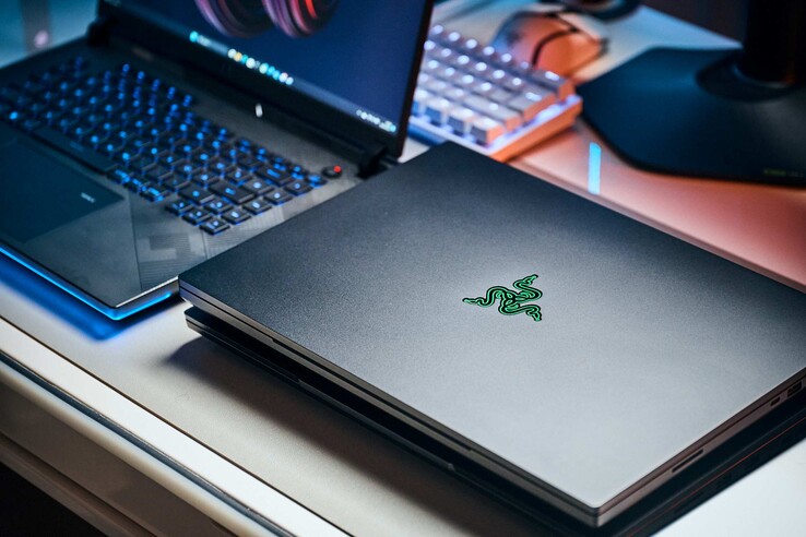 El Razer Blade 16 apenas deja lugar a quejas en términos de calidad de construcción.