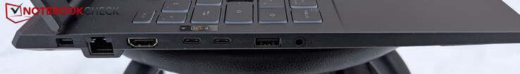 Izquierda: alimentación, LAN, HDMI 2.1, USB-C 4, USB-C 3.2 Gen2, USB-A 3.2 Gen2, toma de auriculares