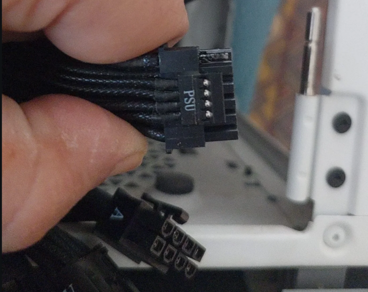 RTX 5080 fundido cable PSU (fuente de la imagen: Reddit, editado)