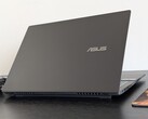 La nueva Asus V16 ofrece una buena relación calidad-precio por menos de 1.000 dólares, pero su carcasa totalmente de plástico le echa para atrás